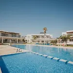 трехкомнатные в жилом комплексе Caesar D3 Flat4 * Boghaz