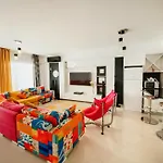 Διαμέρισμα трехкомнатные в жилом комплексе Caesar D3 Flat4 *