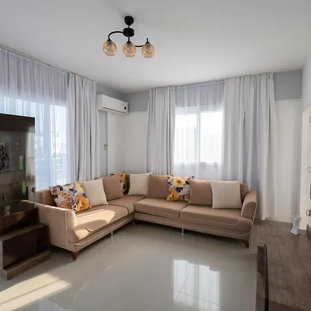 Διαμέρισμα трехкомнатные в жилом комплексе Caesar D3 Flat4 Boghaz