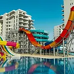 трехкомнатные в жилом комплексе Caesar D3 Flat4 公寓 *