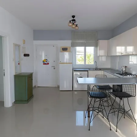 Apartament трехкомнатные в жилом комплексе Caesar D3 Flat4 *
